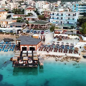 4* Hotel De Luna