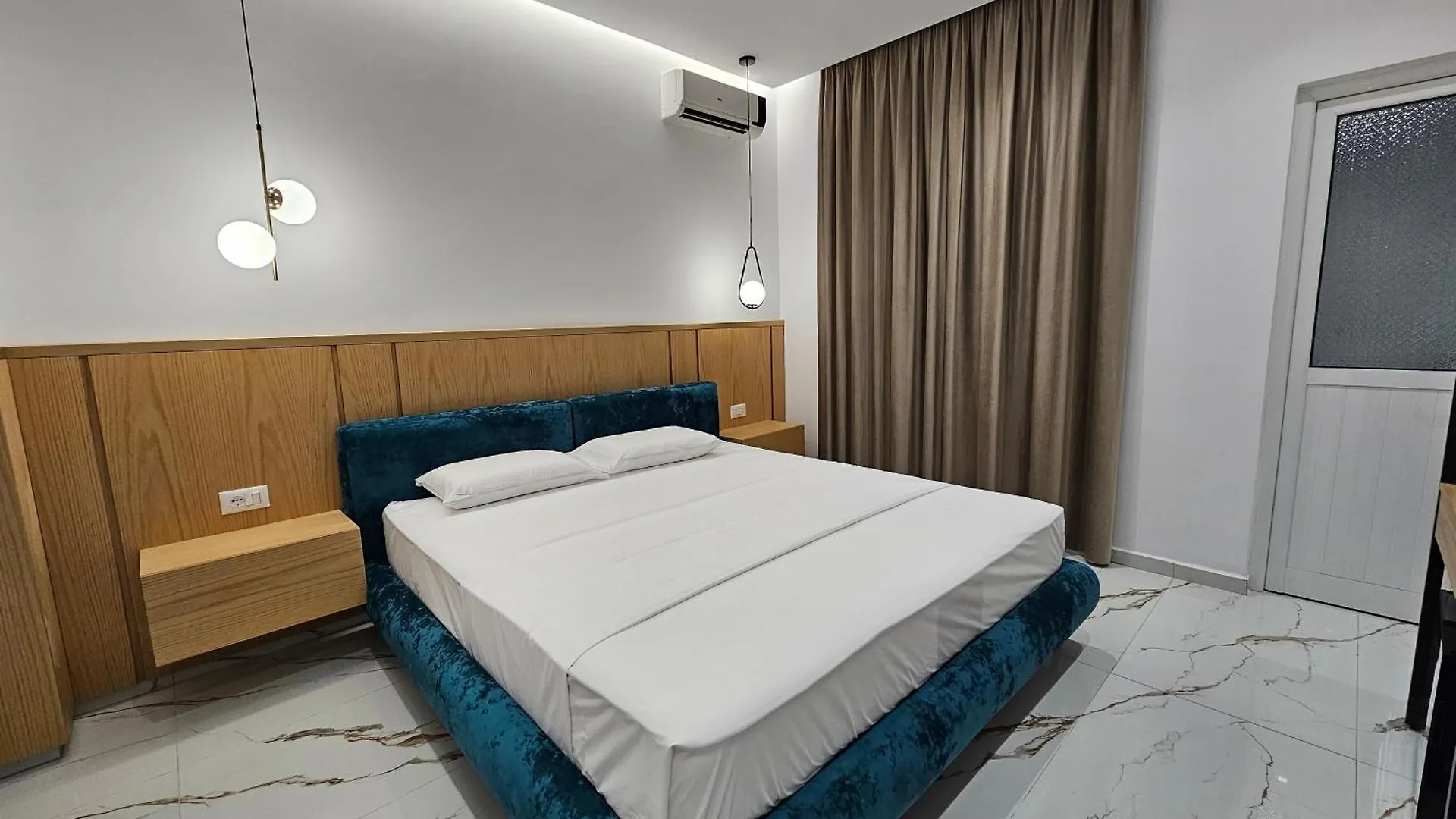 كساميل Villa Memaj شقة فندقية